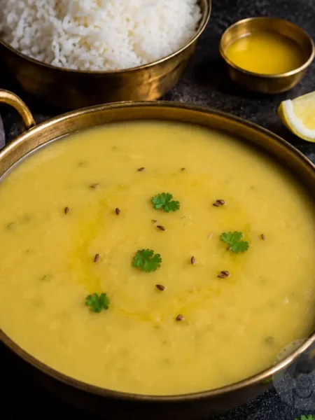 Maharashtrian Varan in a bowl